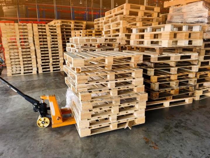 Import et export de palettes Montréal